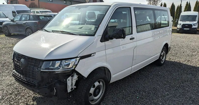 małopolskie Volkswagen Caravelle cena 119999 przebieg: 52000, rok produkcji 2020 z Ozimek